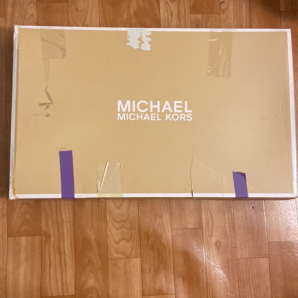 Michael Kors Boots - Picture 10 of 10